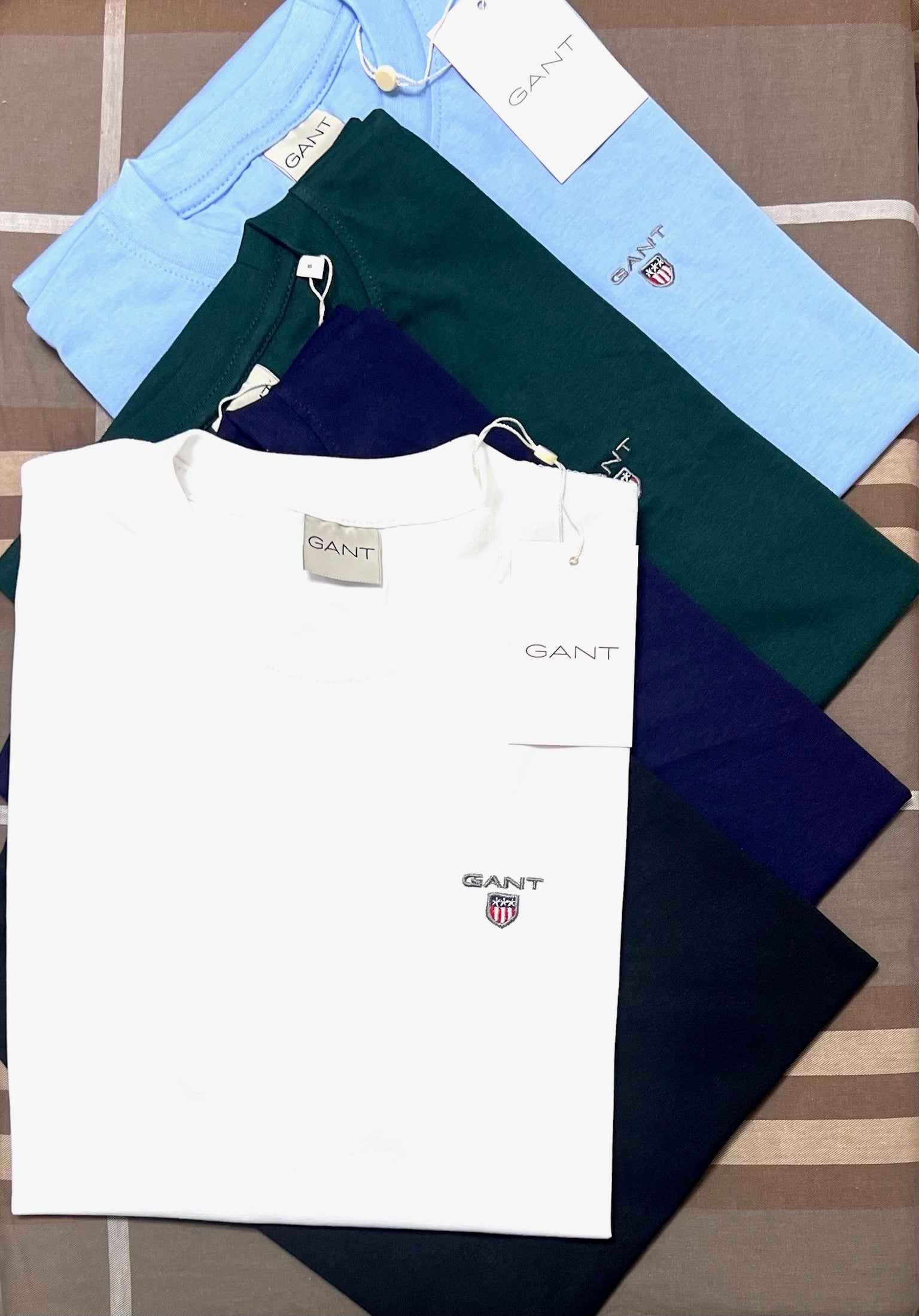 Premium Solid Tshirt GNTSPT White | Shirtology Bangladesh