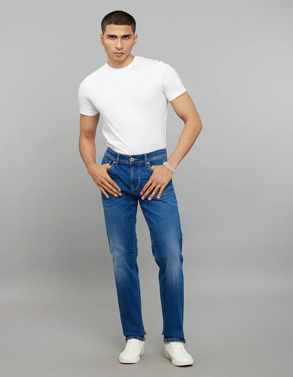 Rookies Mid-Rise Slim Straight Fit Classic Jeans - Medium Blue RJ6233