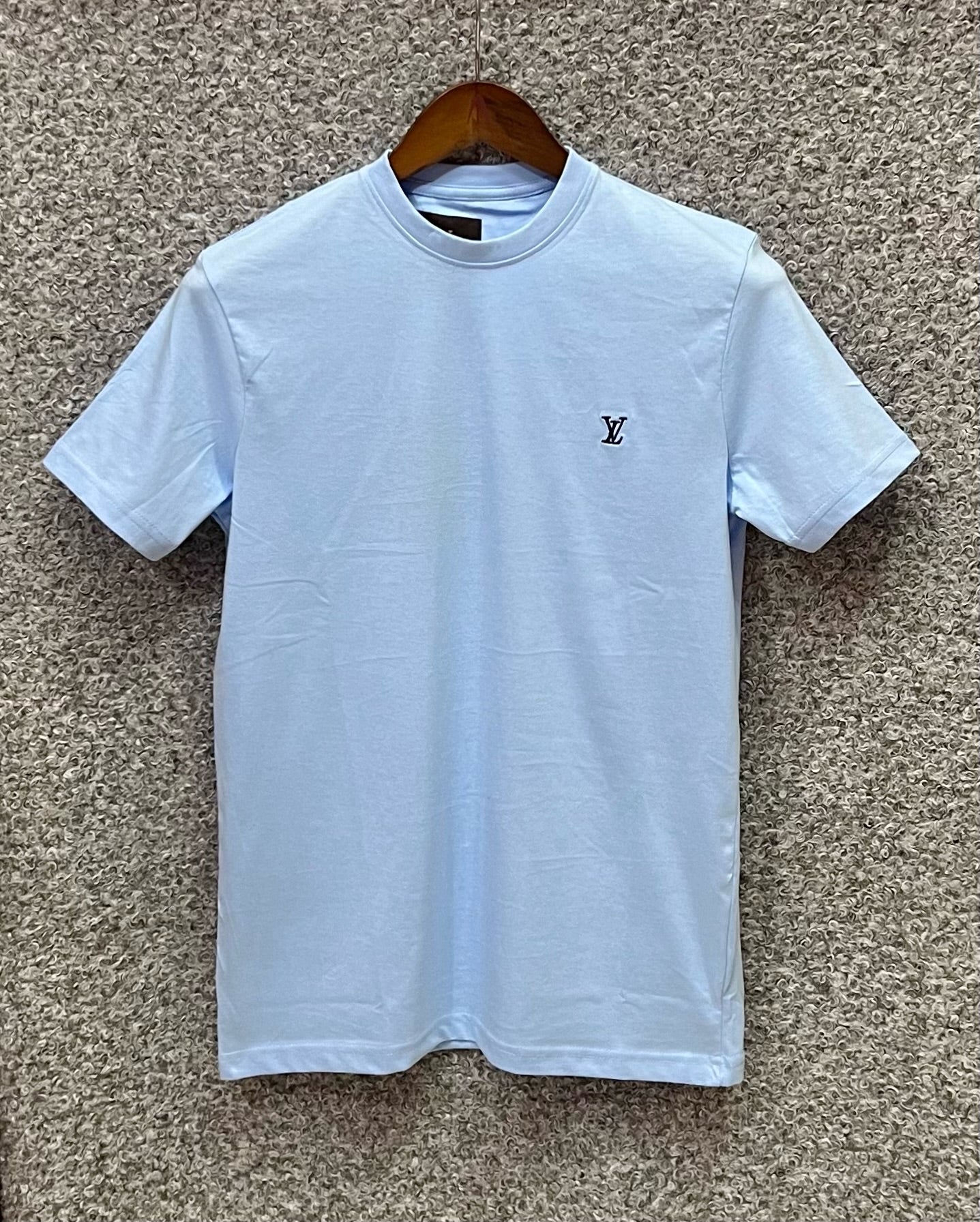 Premium Solid Tshirt LVT Sky