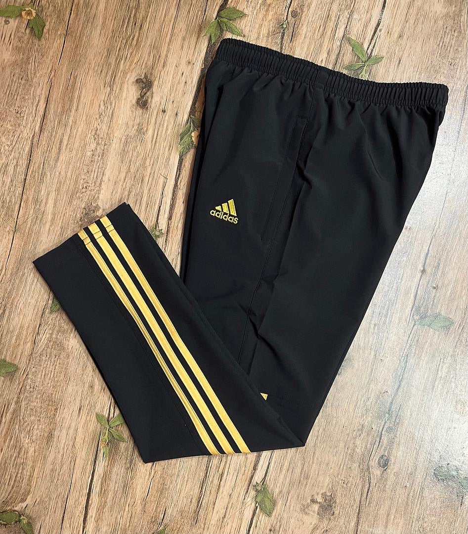 Performance Three-Stripe Half Style Track Pants Black Golden