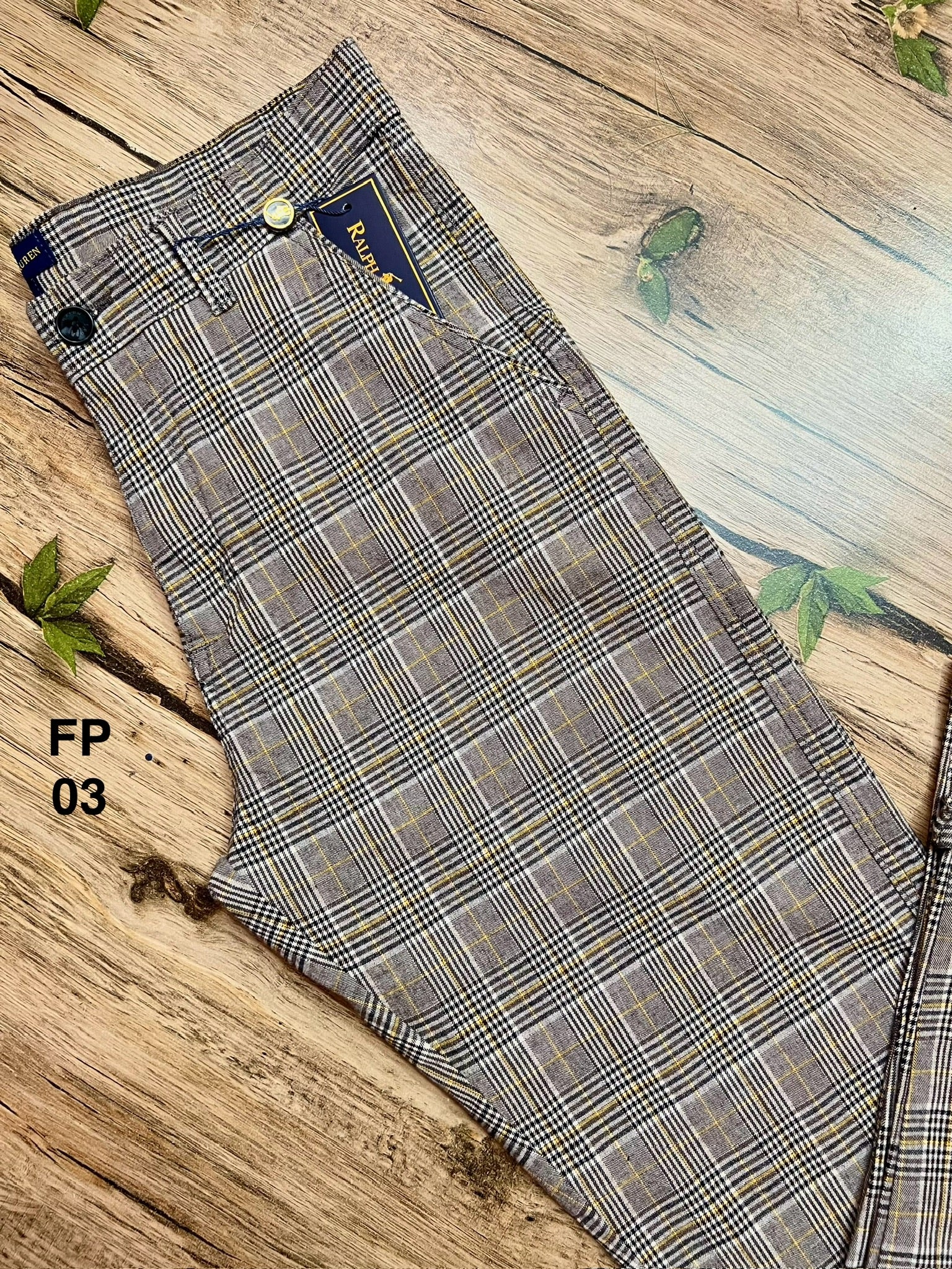 RL Premium Chino Pant 03