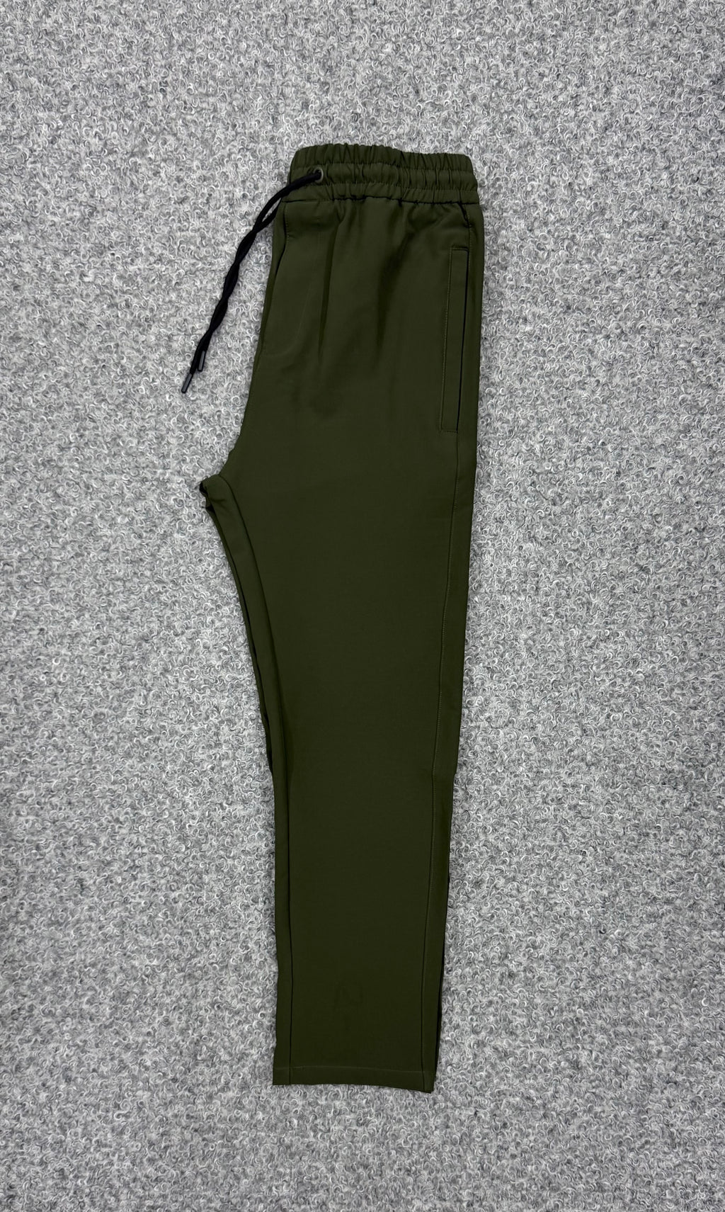Signature Premium Trouser with Secure Zipper Pocket BSST Olive