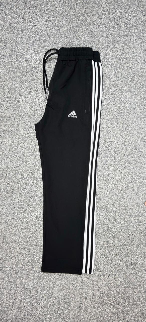Performance Three-Stripe Full Baggy Style Track Pants Black& white