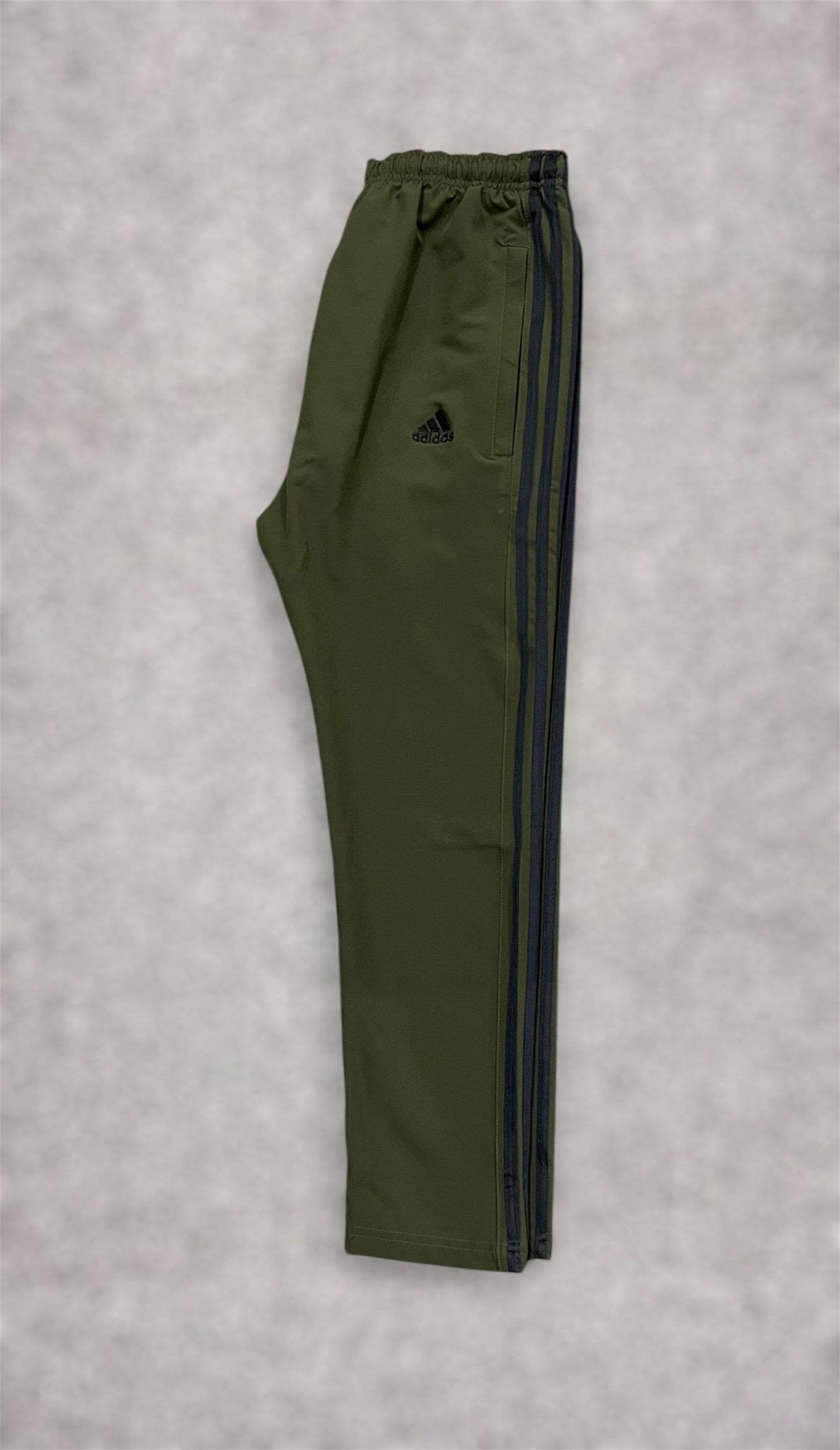 Three Stripe Full Athletic Track Pant olive Black