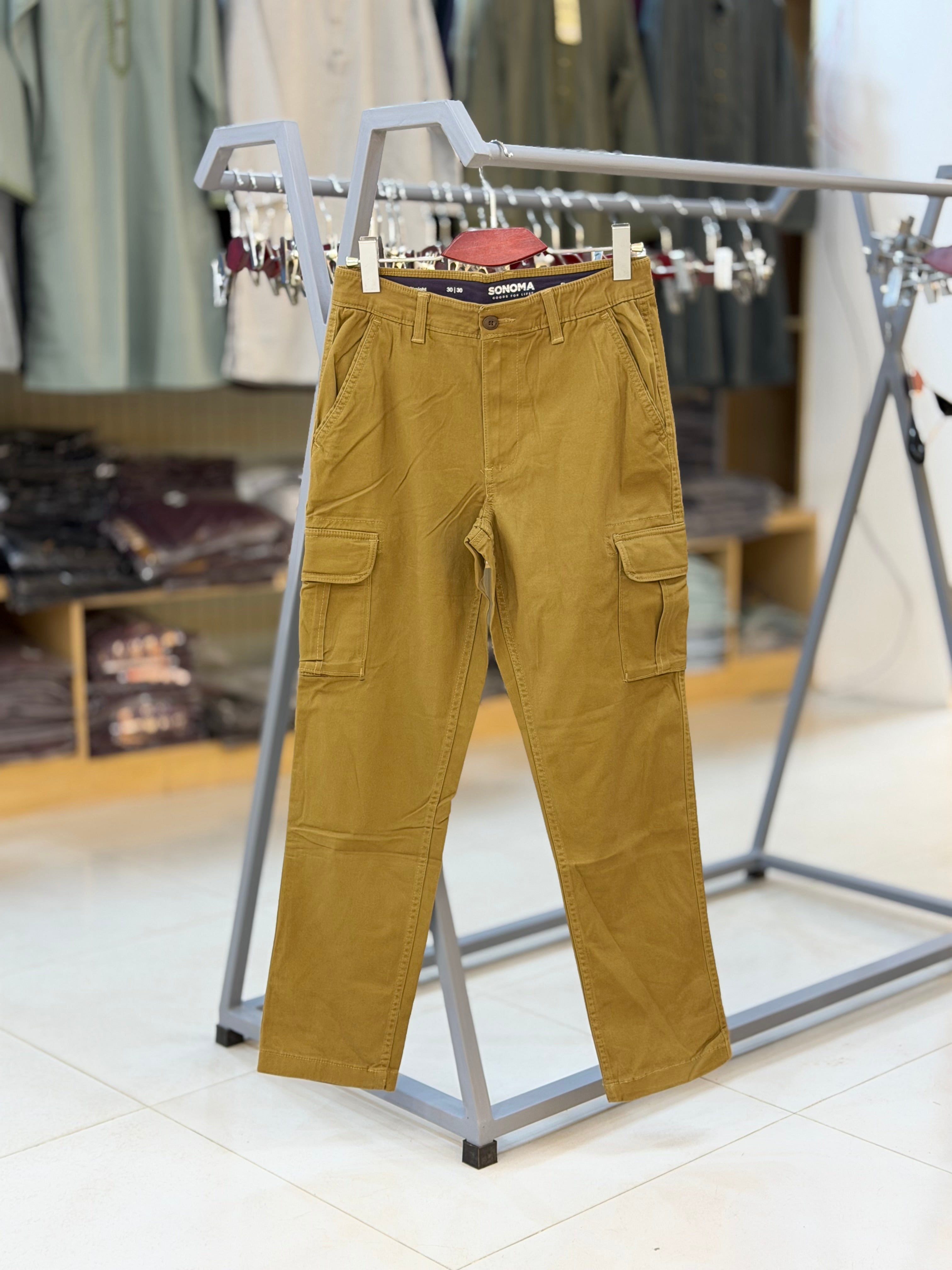 Men’s Flexwear Straight Fit Cargo Pants – kahki brown