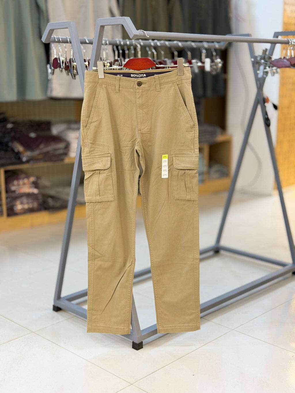 Men’s Flexwear Straight Fit Cargo Pants – cream ash