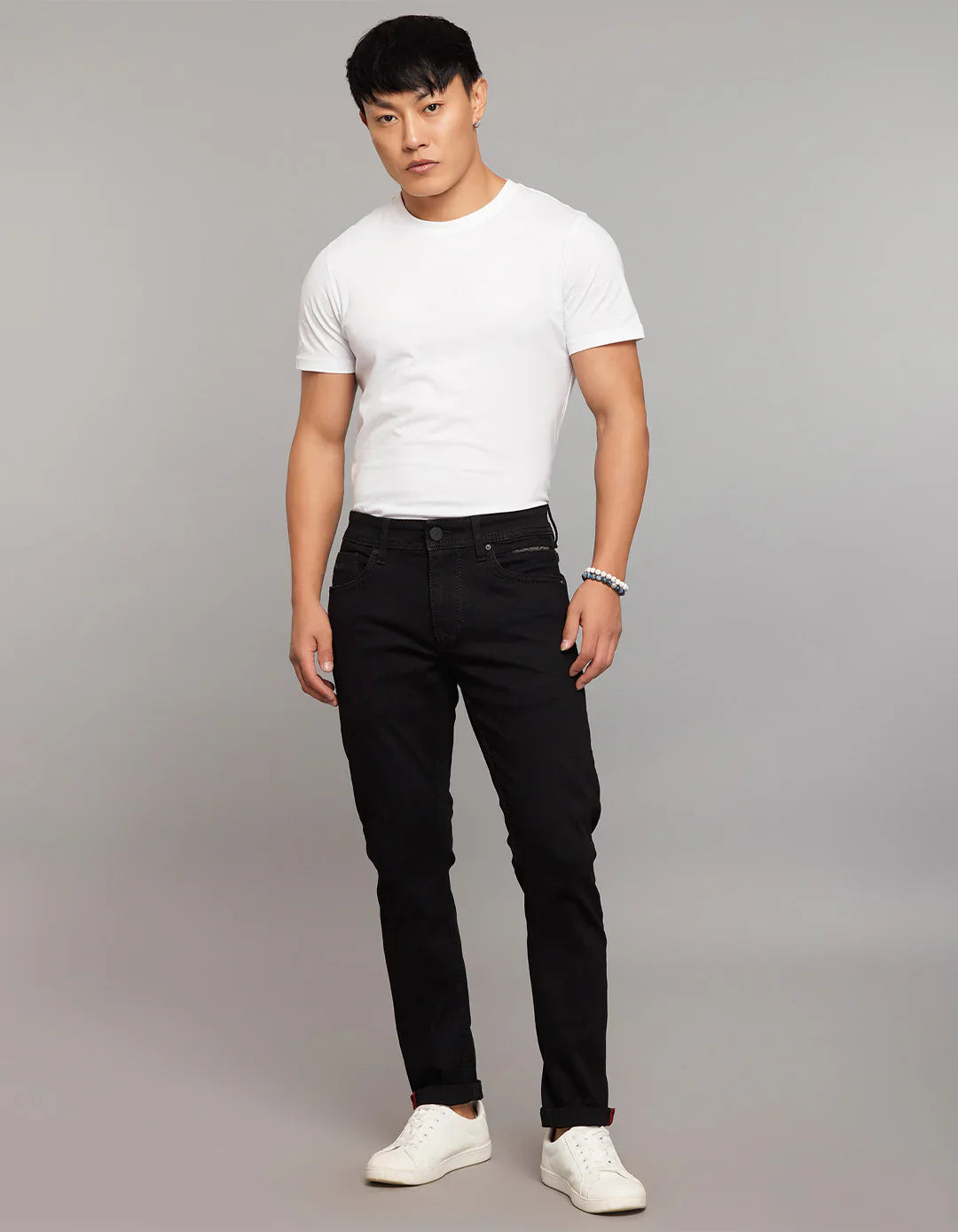 Black 5 Pocket Low-Rise Tapered Ankle Length Stretch Jeans RJ6282