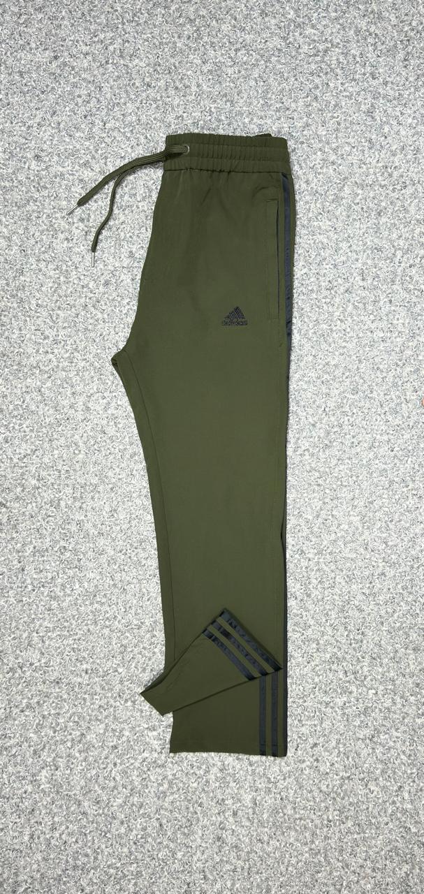 Performance Three-Stripe Full Baggy Style Track Pants Olive &Black
