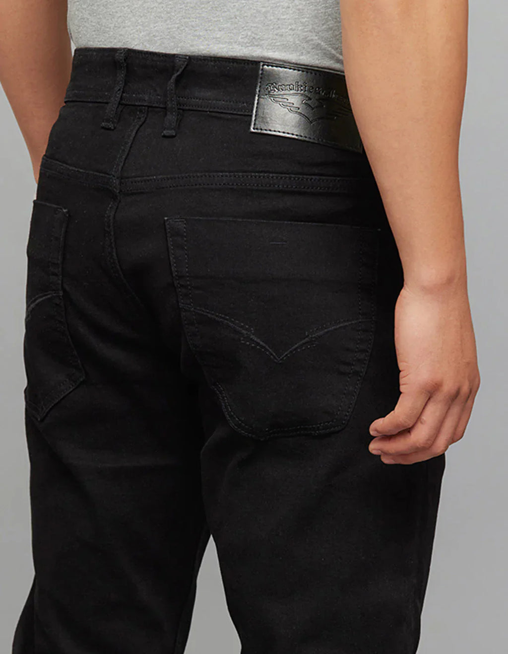 Rookies Denim Tapered Ankle-Length Stretch Jeans - Black RJ6235 | Denim pant | Shirtology Bangladesh