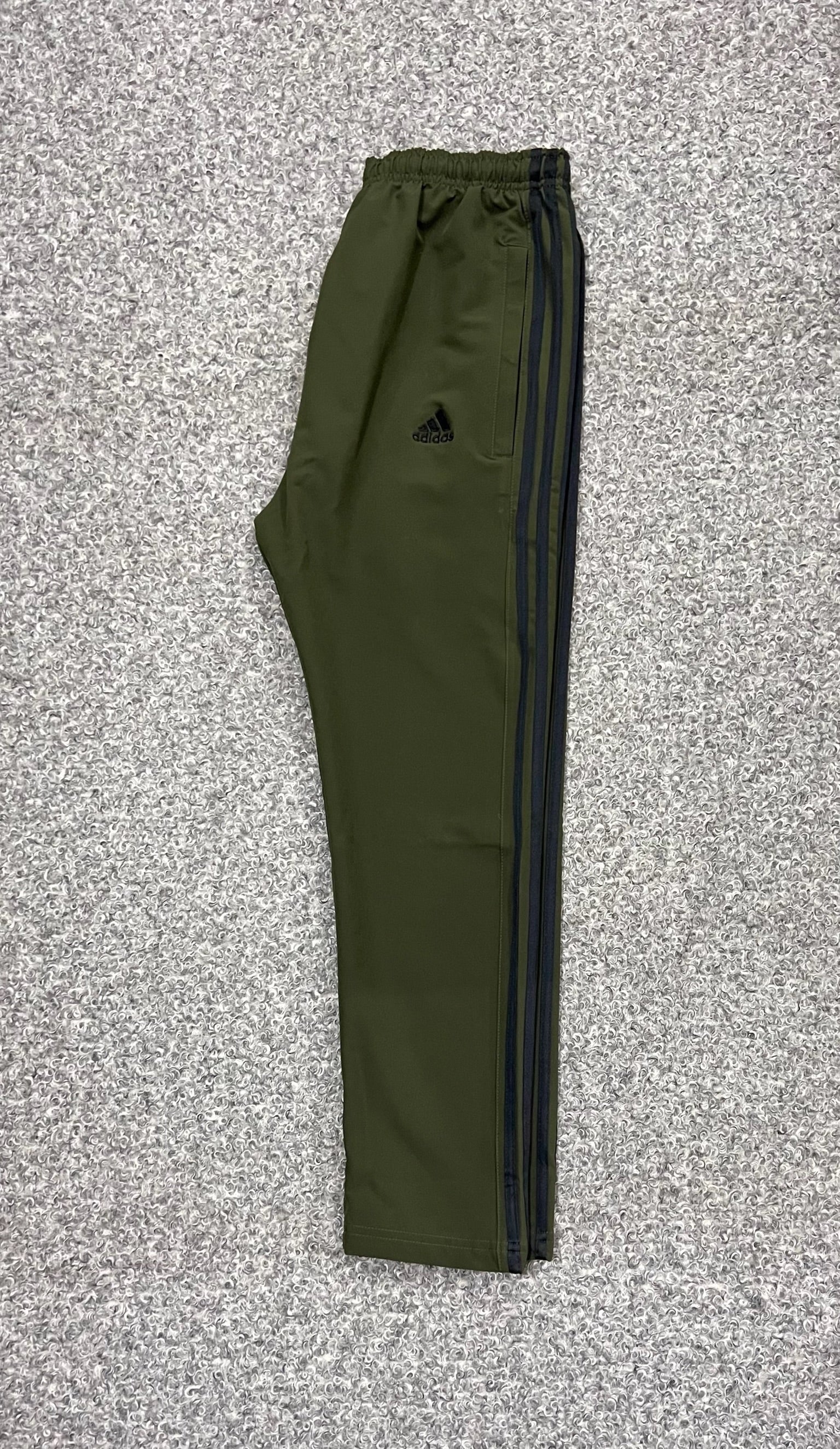 Premium Tracksuit Set olive