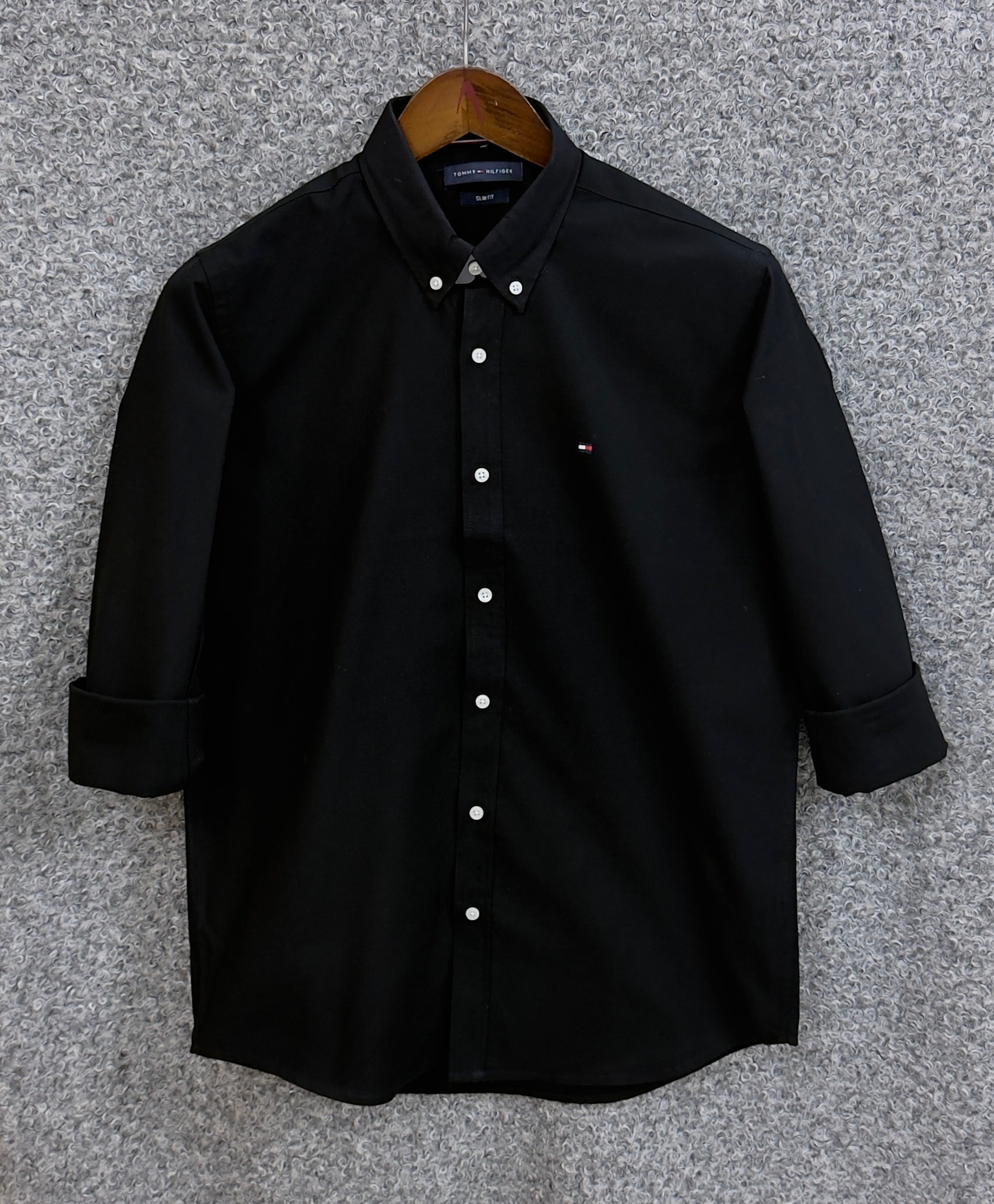 TMS Signature Solid Cotton Shirt 109 Black